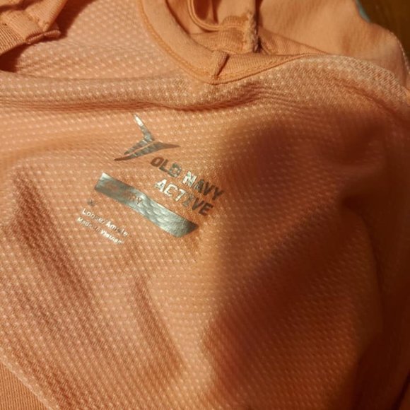 Old Navy Workout Tank - Picture 3 of 3